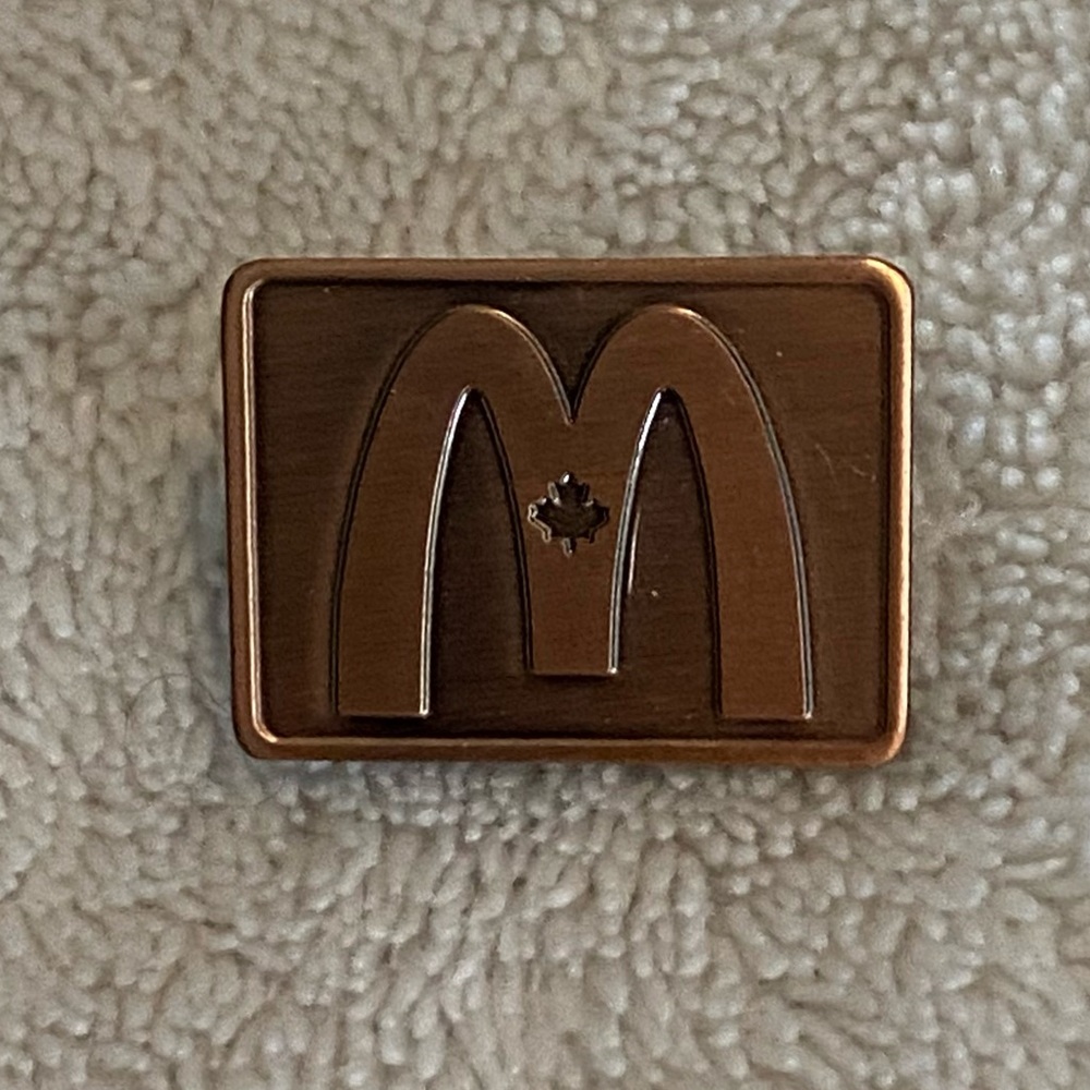 Vintage McDonald’s Canada Copper-Tone Lapel Employee Pin 0.5”